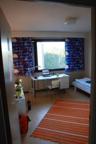 eingerichtetes Zimmer